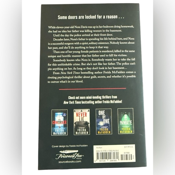 NEW Freida McFadden 2 Book Bundle Includes The Locked Door & The Boyfriend - Picture 3 of 6